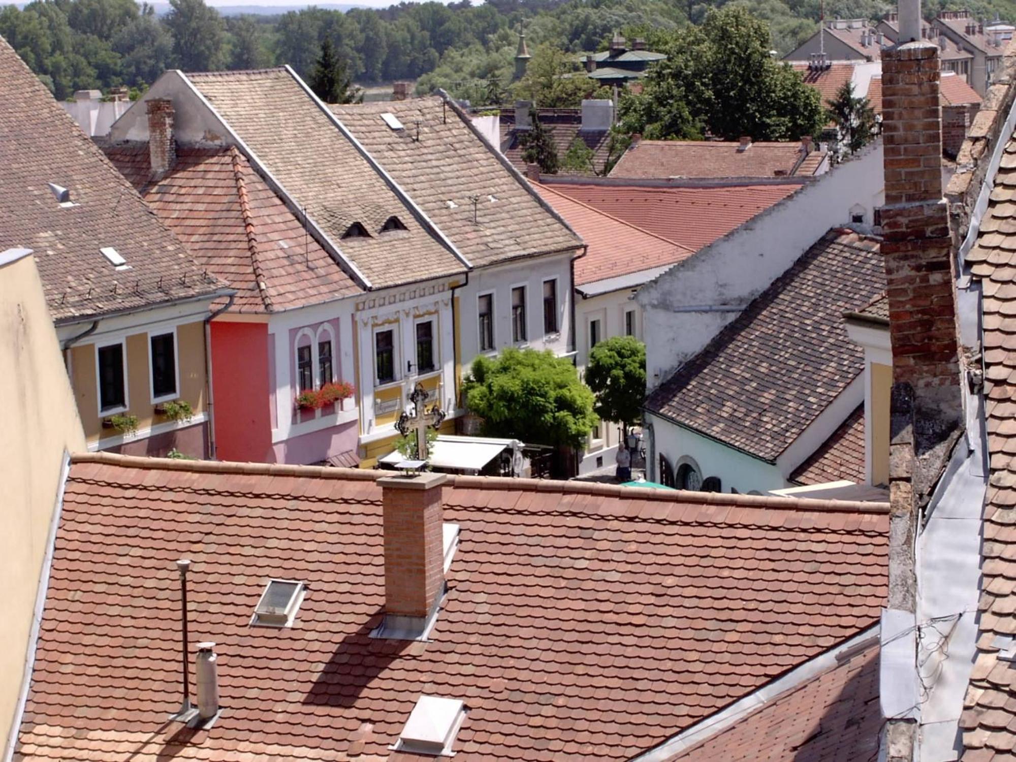 Nr 100 Szentendre Hotel Panzio Szolgaltatasok מראה חיצוני תמונה