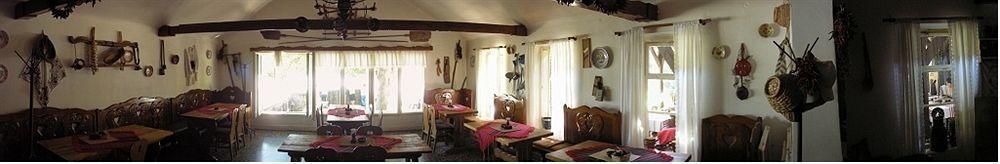 Nr 100 Szentendre Hotel Panzio Szolgaltatasok מראה חיצוני תמונה